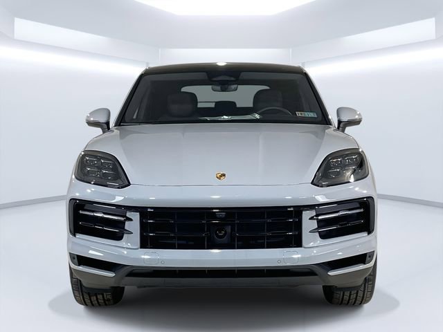 New 2026 Porsche Cayenne Coupe AWD/4WD image 2