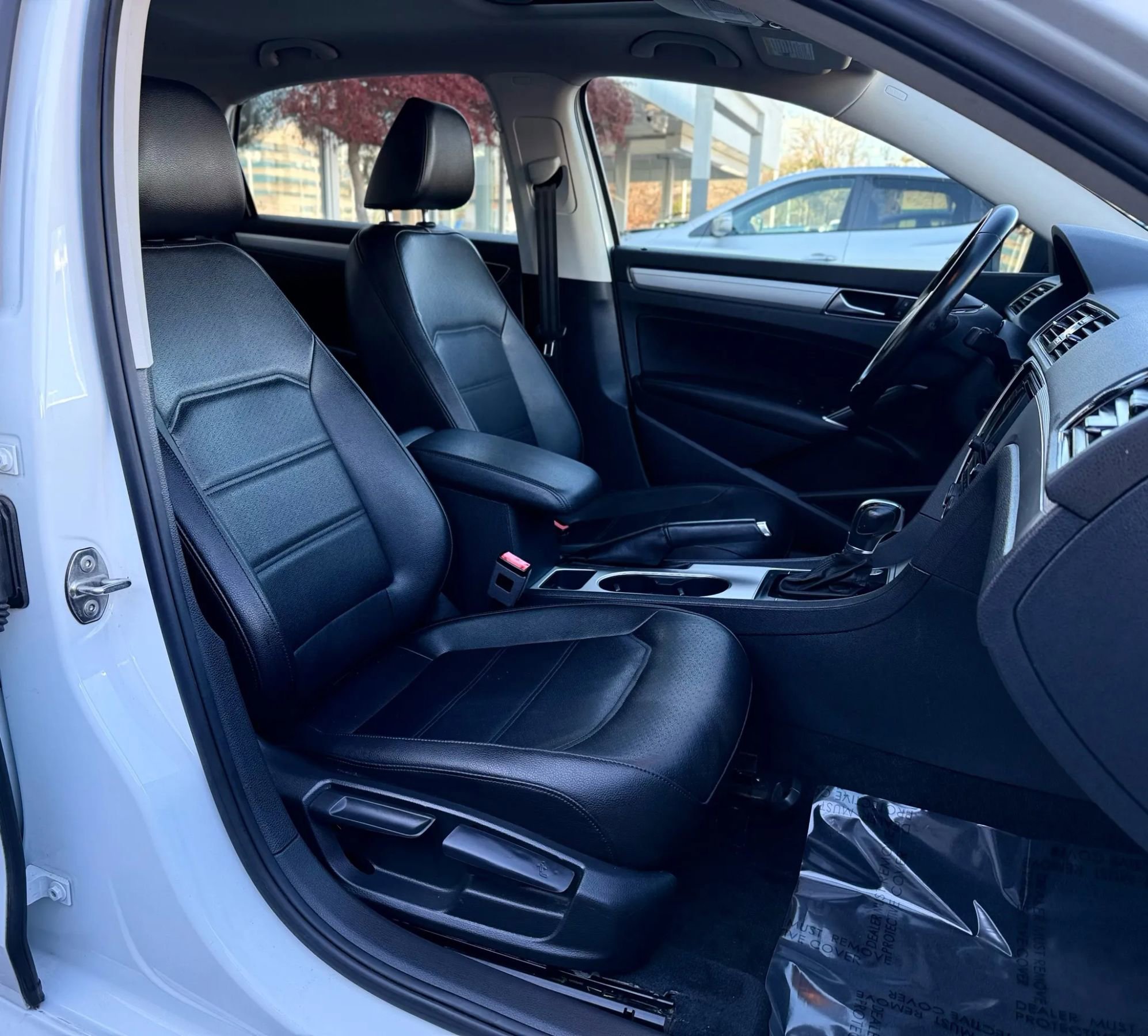 Used 2019 Volkswagen Passat 2.0T Wolfsburg w/ Wheels & Sunroof Package image 35