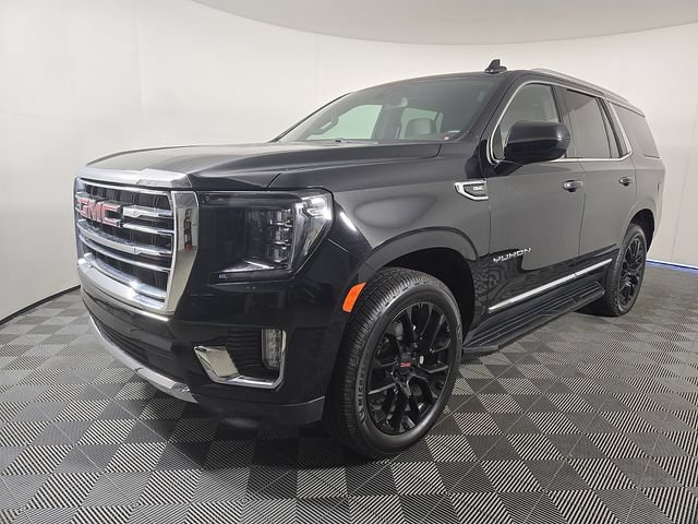 Used 2022 GMC Yukon SLT RWD image 2