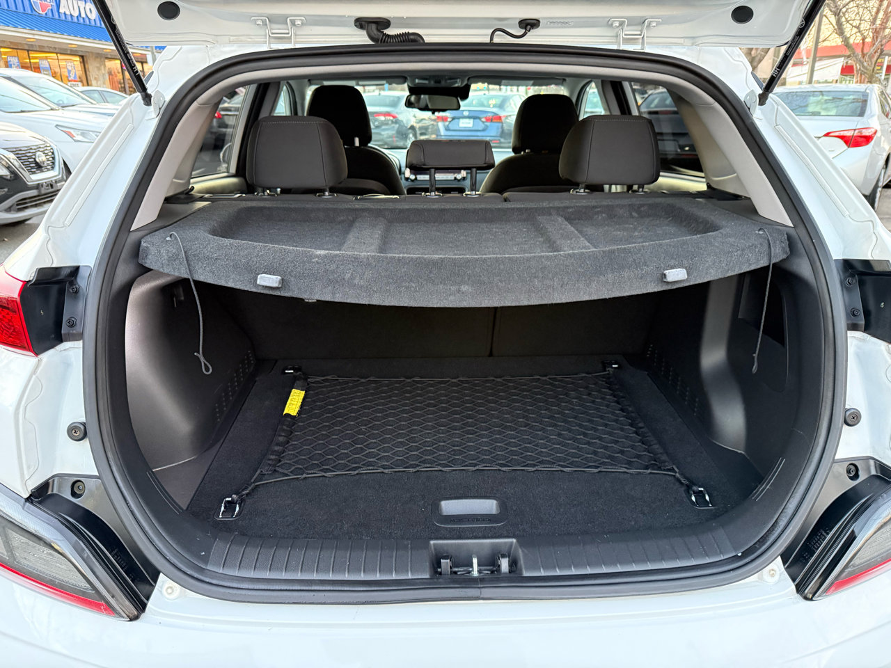 Used 2023 Hyundai Kona SEL FWD image 28