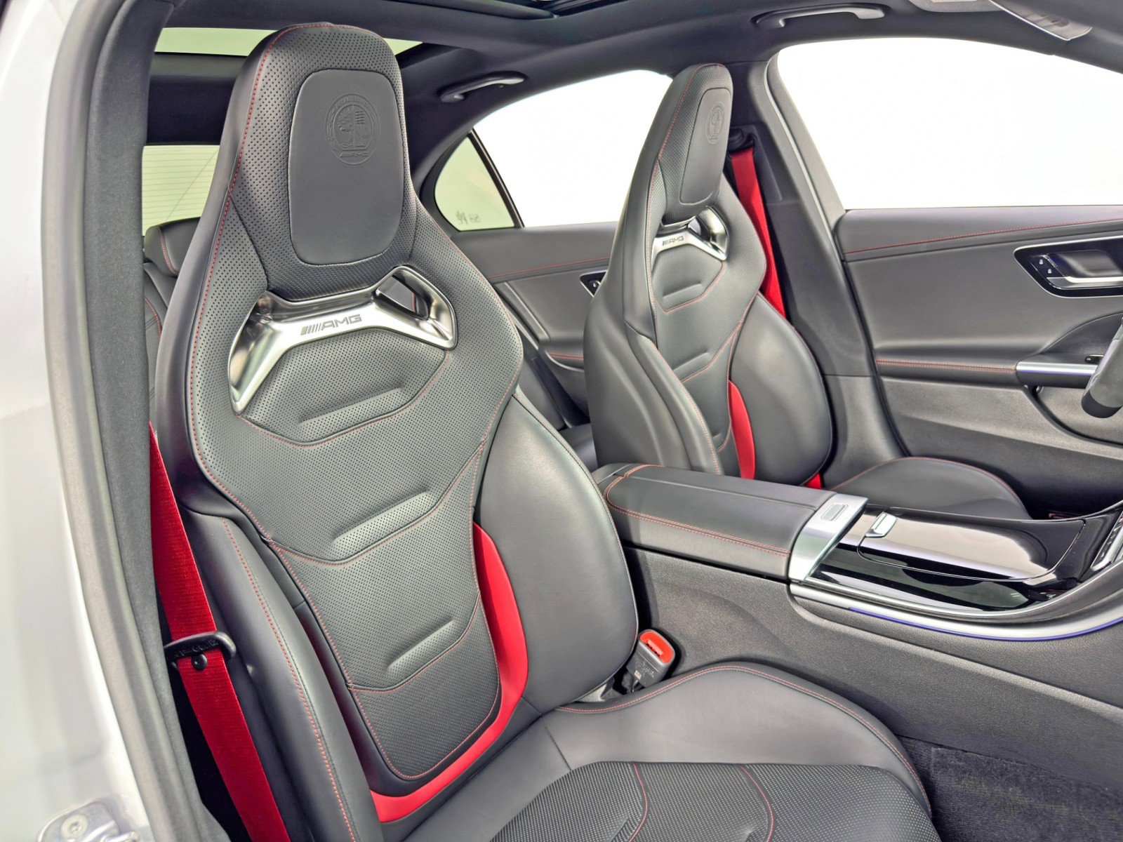 Used 2024 Mercedes-Benz C 63 AMG S image 46