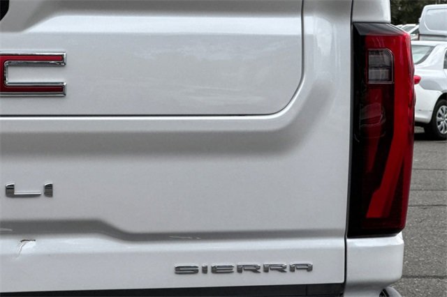 Used 2025 GMC Sierra 3500 Denali image 52