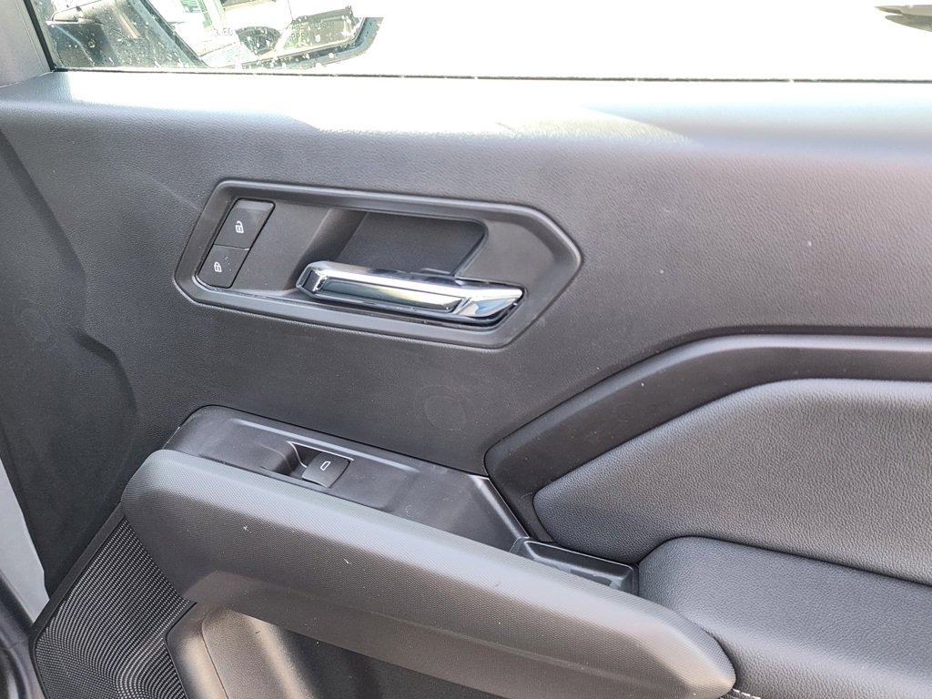 New 2026 GMC Canyon Elevation w/ Convenience Package image 38