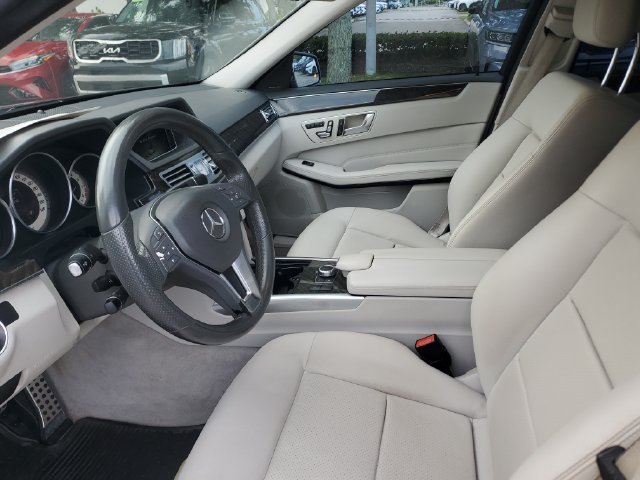 Used 2016 Mercedes-Benz E 350 Sedan image 18