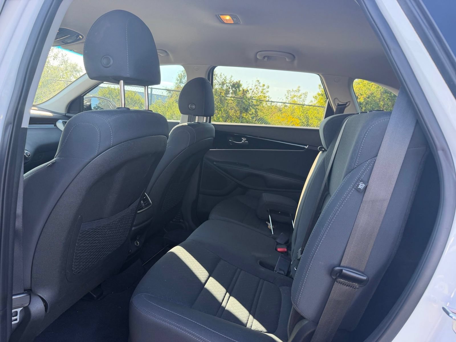 Used 2020 Kia Sorento S AWD/4WD image 11