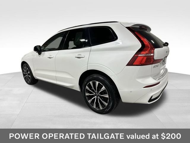 Certified 2023 Volvo XC60 B5 Plus w/ Climate Package image 9