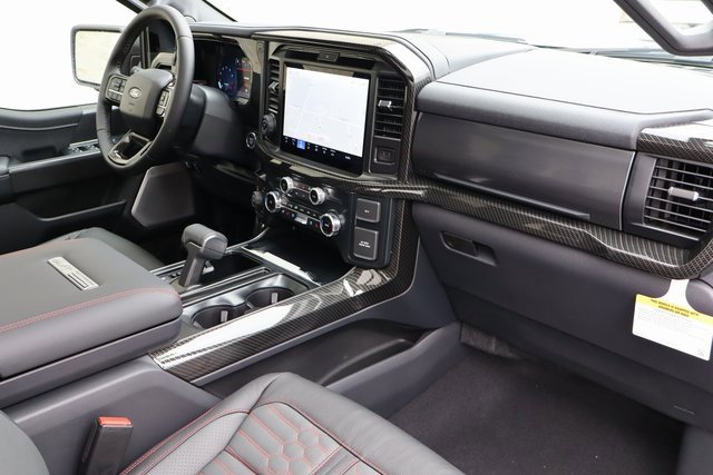 New 2025 Ford F150 Lariat w/ Equipment Group 502A High image 41