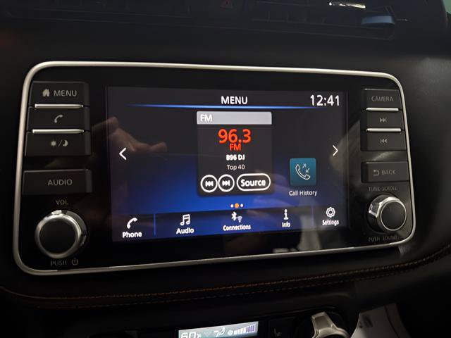 Used 2020 Nissan Kicks SR w/ SR Premium Package FWD image 20