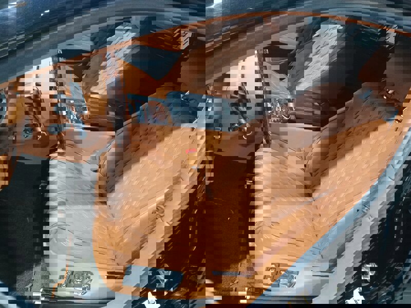 Used 2015 Bentley Flying Spur V8 image 15