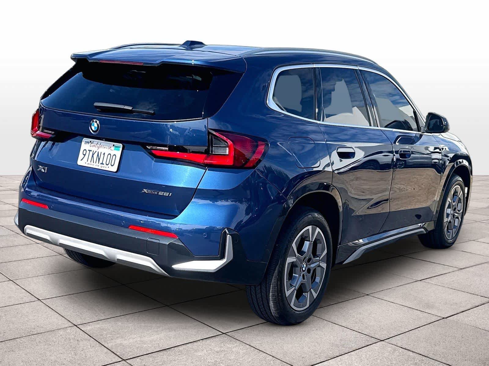 Used 2025 BMW X1 xDrive28i w/ Convenience Package AWD/4WD image 9