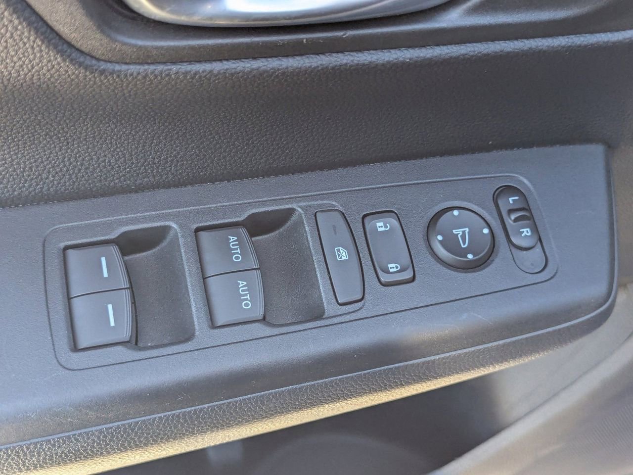 Used 2023 Honda CR-V Sport image 22