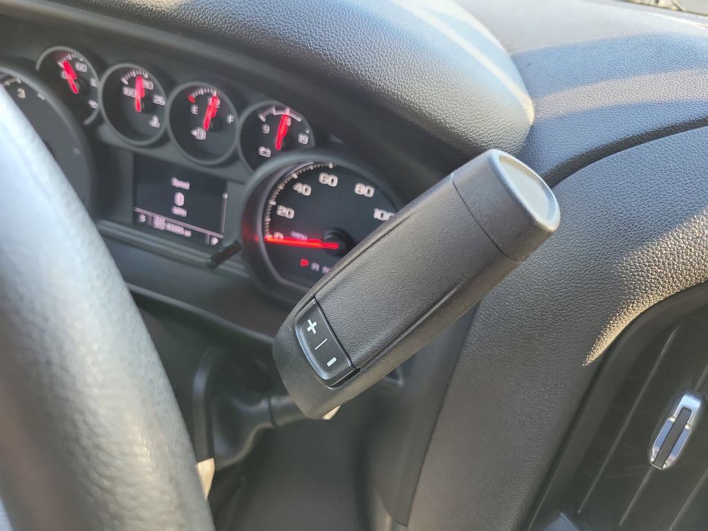 Used 2023 Chevrolet Silverado 1500 Custom AWD/4WD image 27