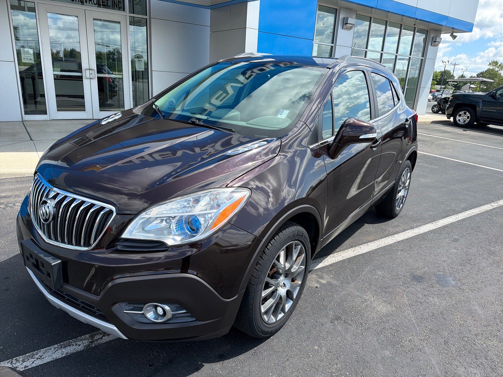 Used 2016 Buick Encore Sport Touring AWD/4WD image 8