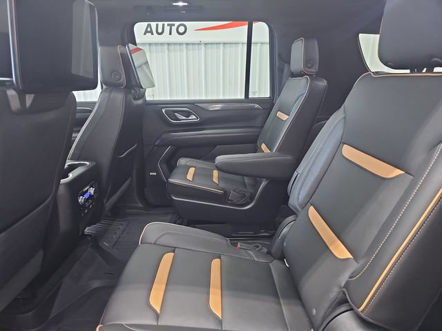 Used 2021 GMC Yukon XL AT4 w/ AT4 Premium Plus Package AWD/4WD image 24
