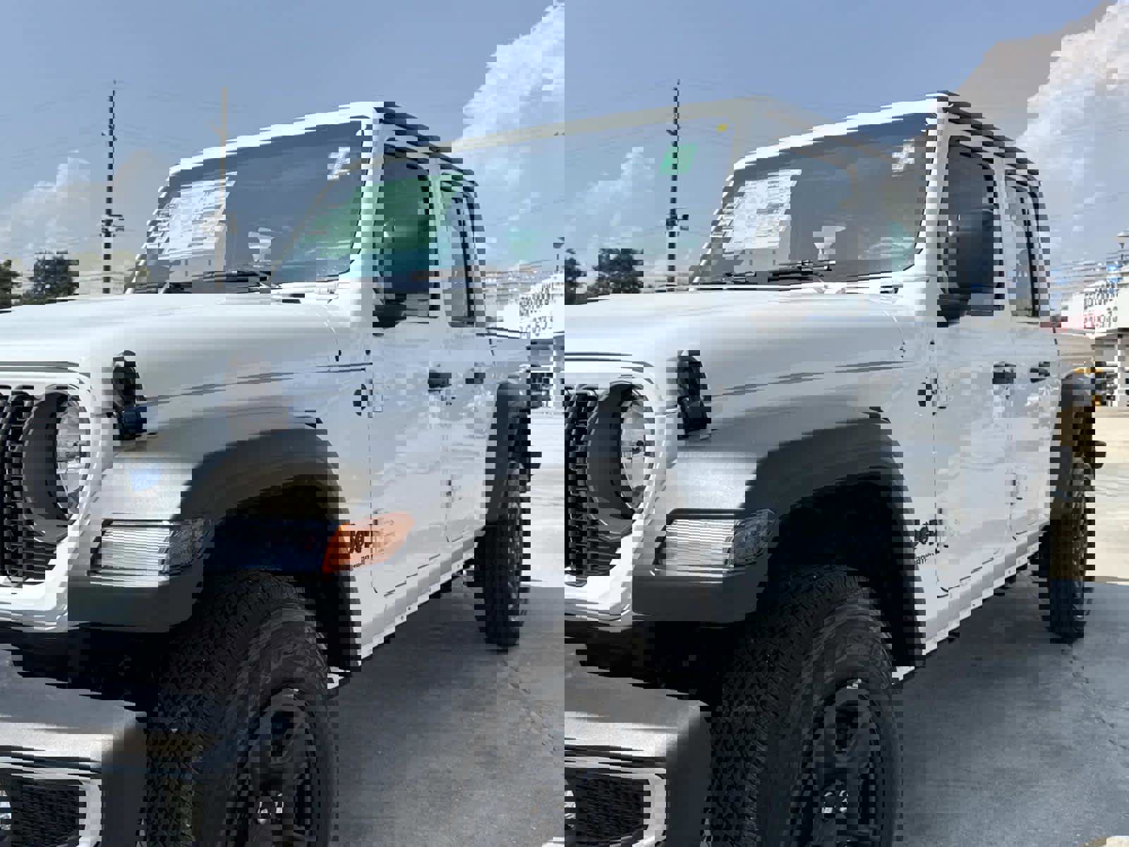 New 2025 Jeep Gladiator Sport image 5