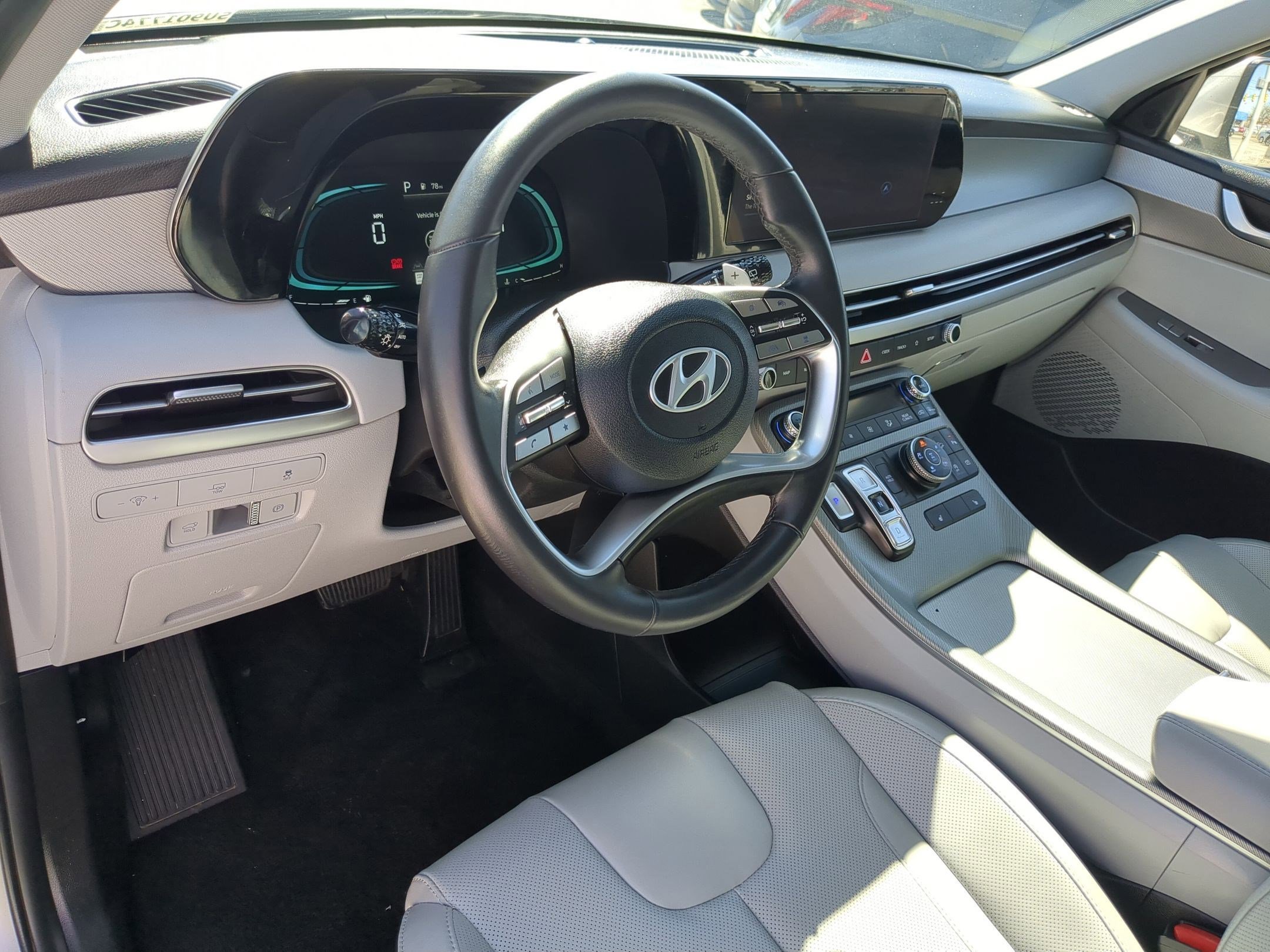 Used 2025 Hyundai Palisade SEL image 16