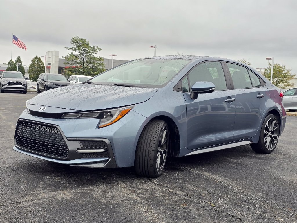 Used 2022 Toyota Corolla XSE FWD image 12