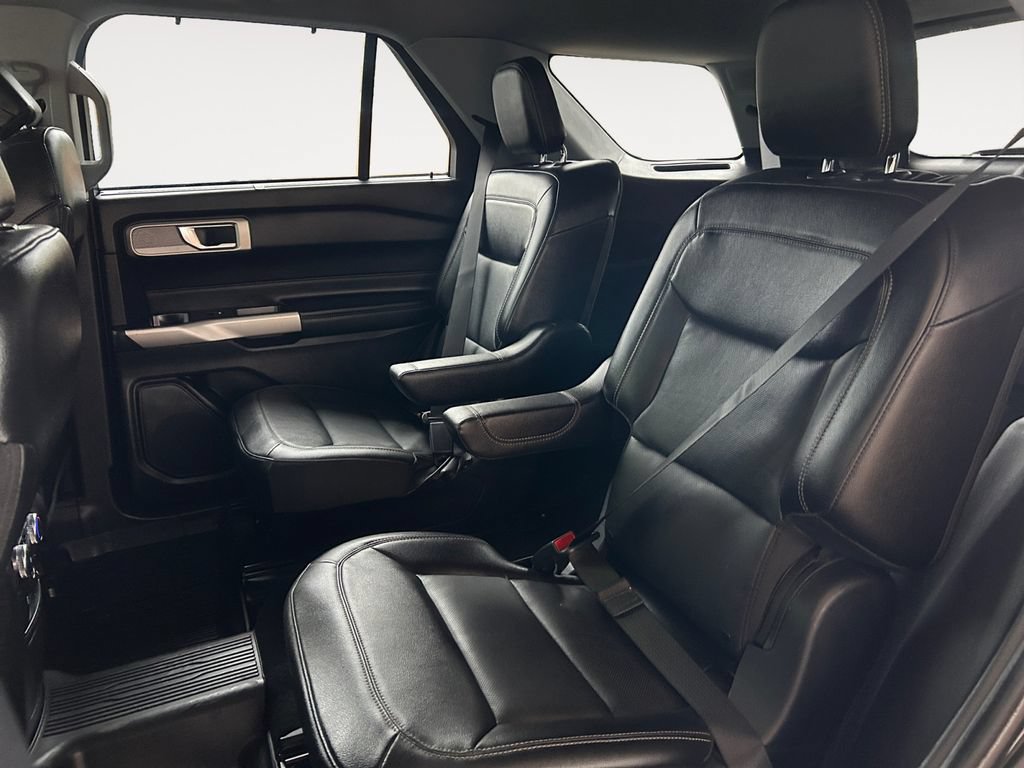 Used 2022 Ford Explorer Limited RWD image 13