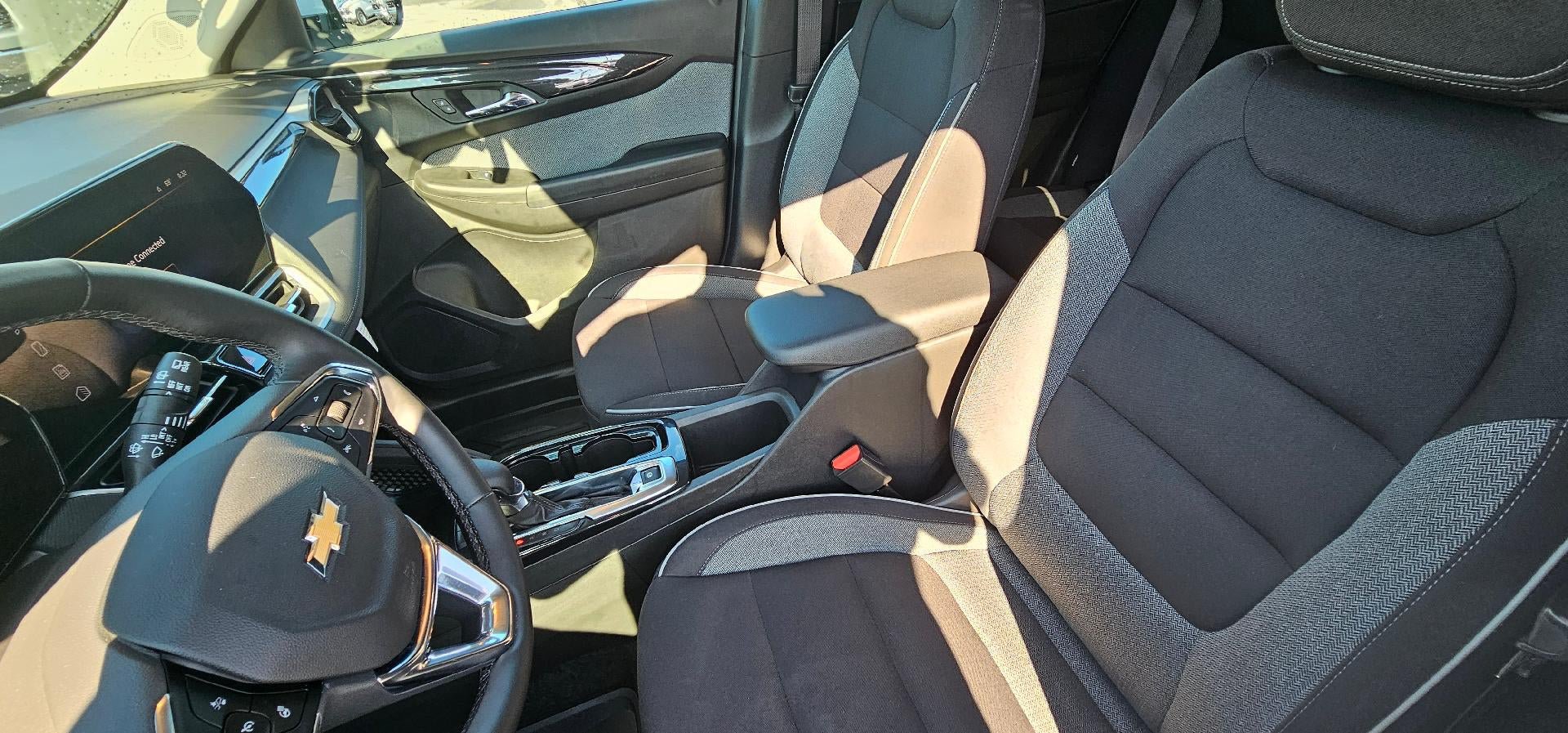 Used 2026 Chevrolet TrailBlazer LT w/ Convenience Package FWD image 9