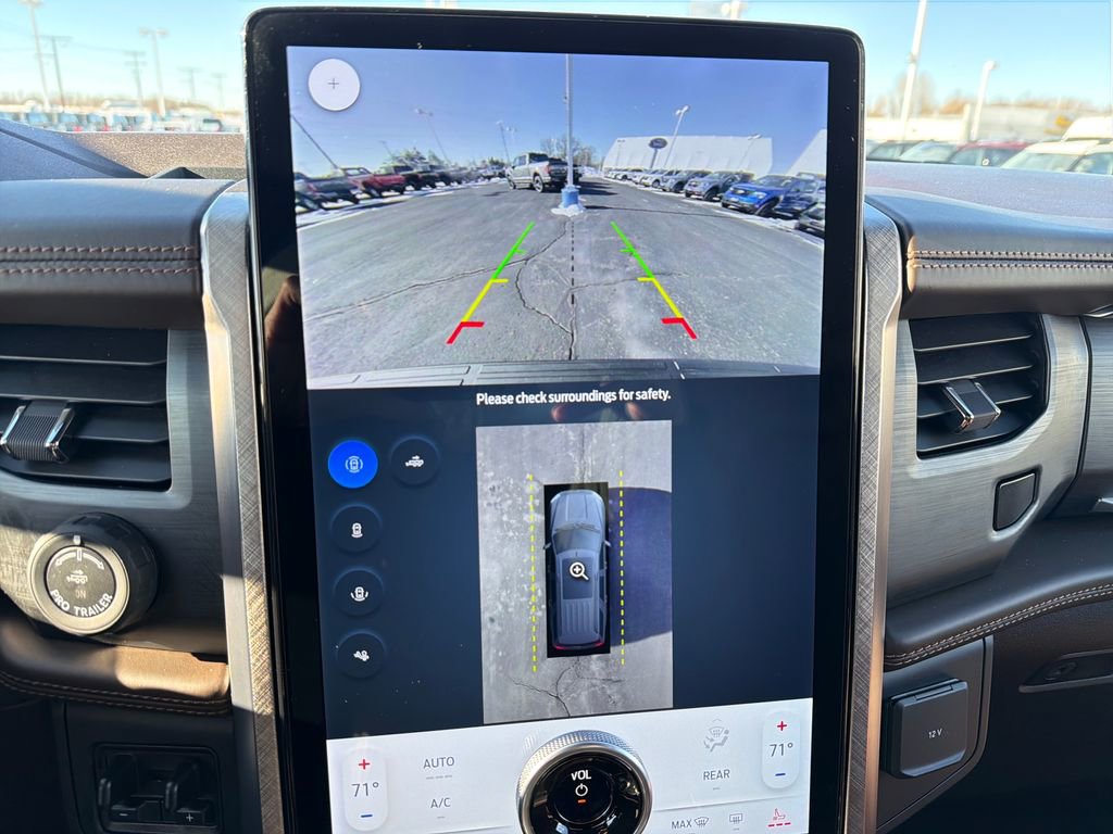 Used 2024 Ford Expedition Max King Ranch image 20