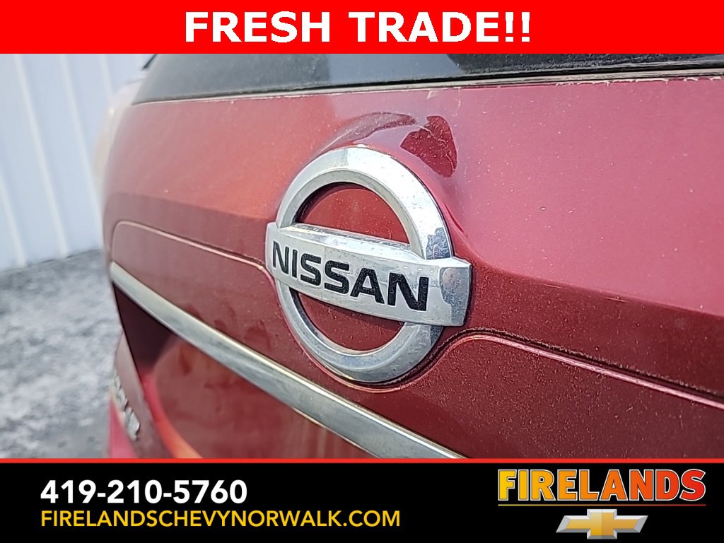 Used 2014 Nissan Rogue SV image 17