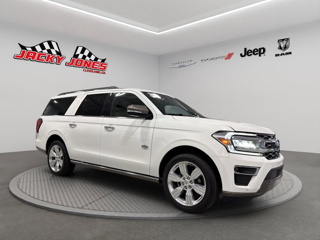 Used 2024 Ford Expedition Max King Ranch image 13