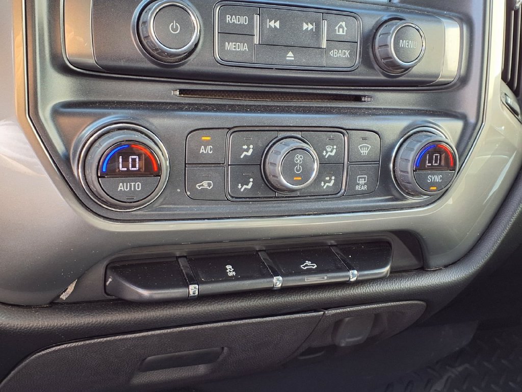 Used 2018 Chevrolet Silverado 1500 LT w/ All Star Edition RWD image 7