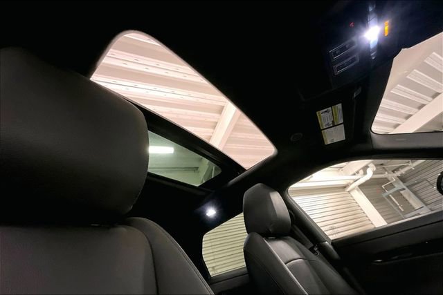 Certified 2024 Land Rover Range Rover Evoque S AWD/4WD image 30