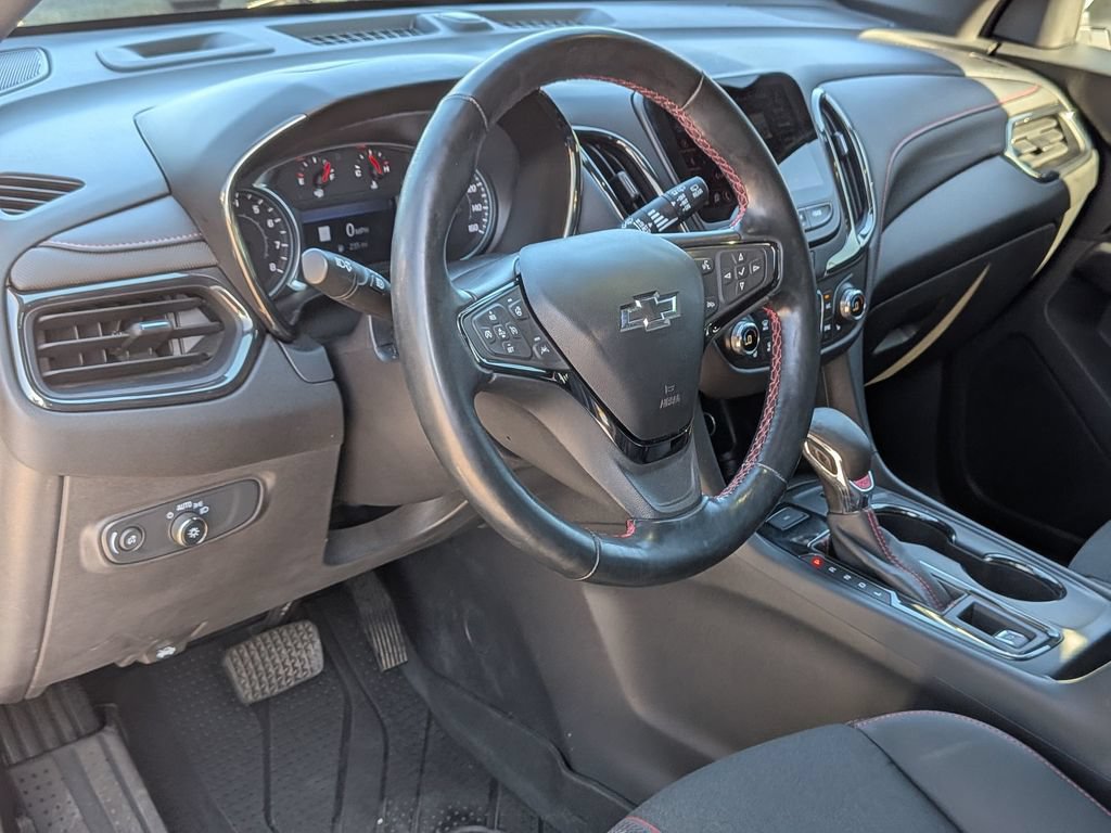 Used 2023 Chevrolet Equinox RS AWD/4WD image 32