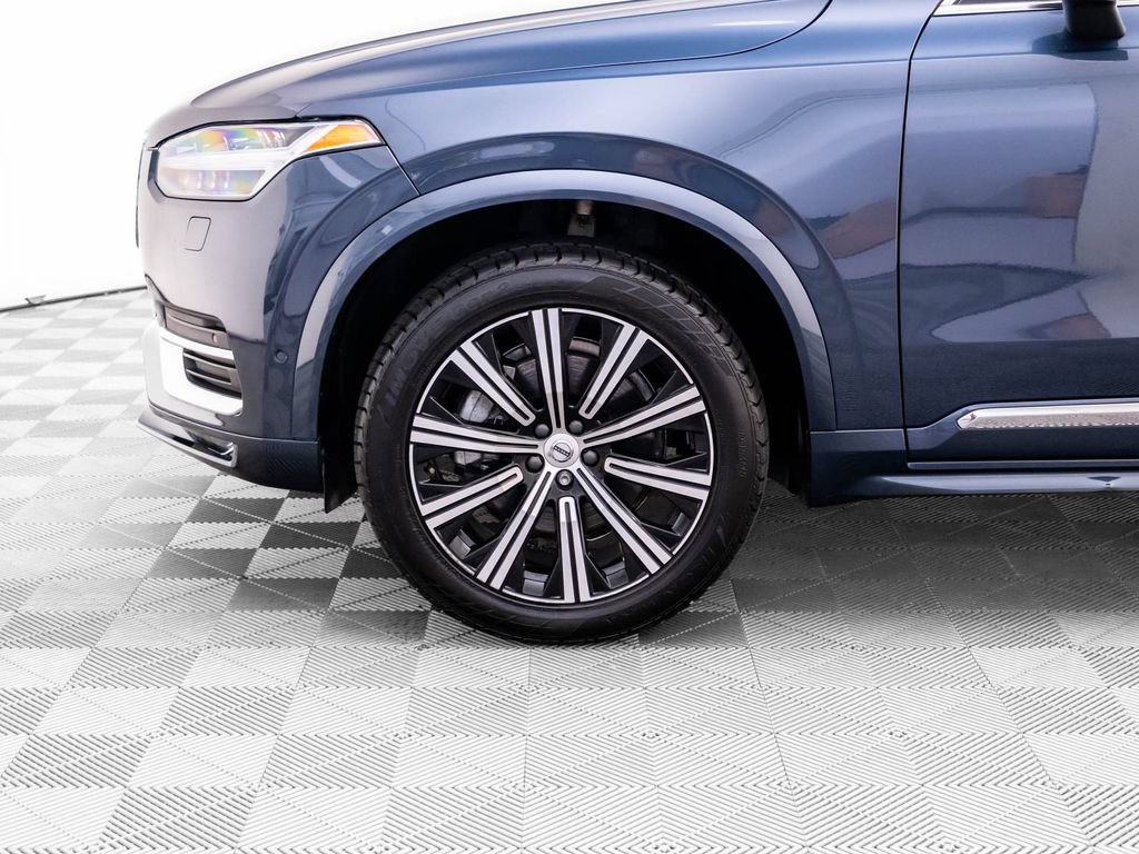Used 2023 Volvo XC90 B6 Plus AWD/4WD image 35
