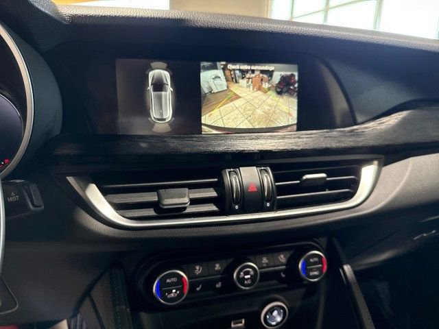 Used 2024 Alfa Romeo Stelvio Sprint image 17