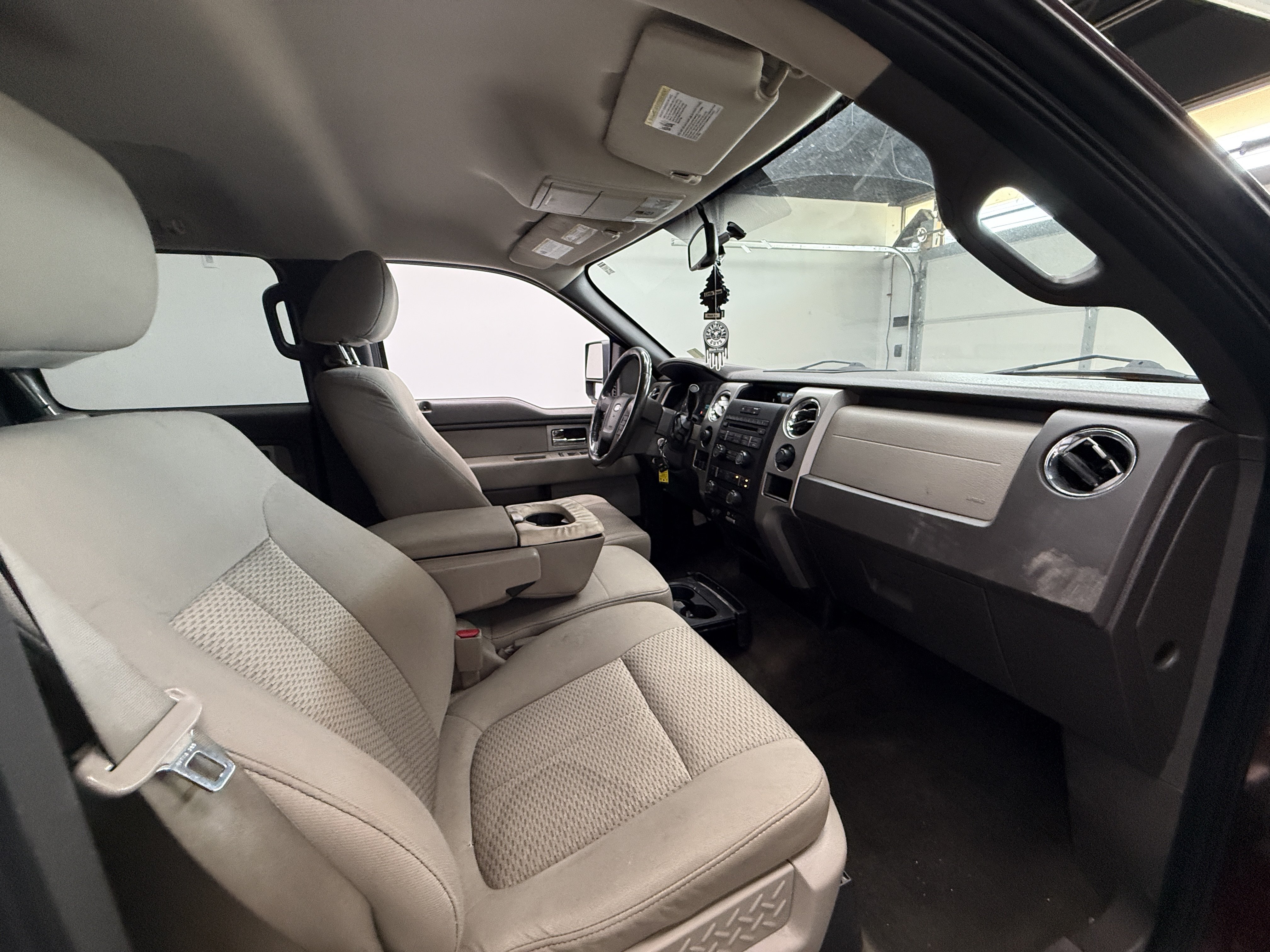 Used 2010 Ford F150 XLT AWD/4WD image 24