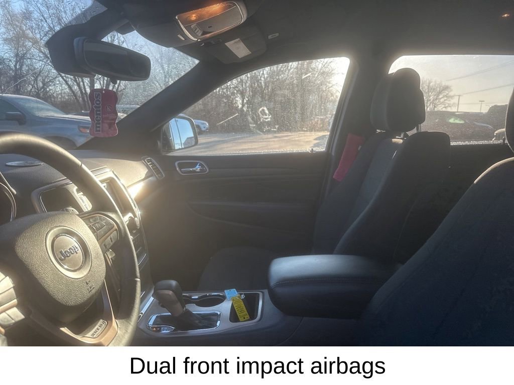 Used 2017 Jeep Grand Cherokee Laredo w/ Quick Order Package 23E image 17