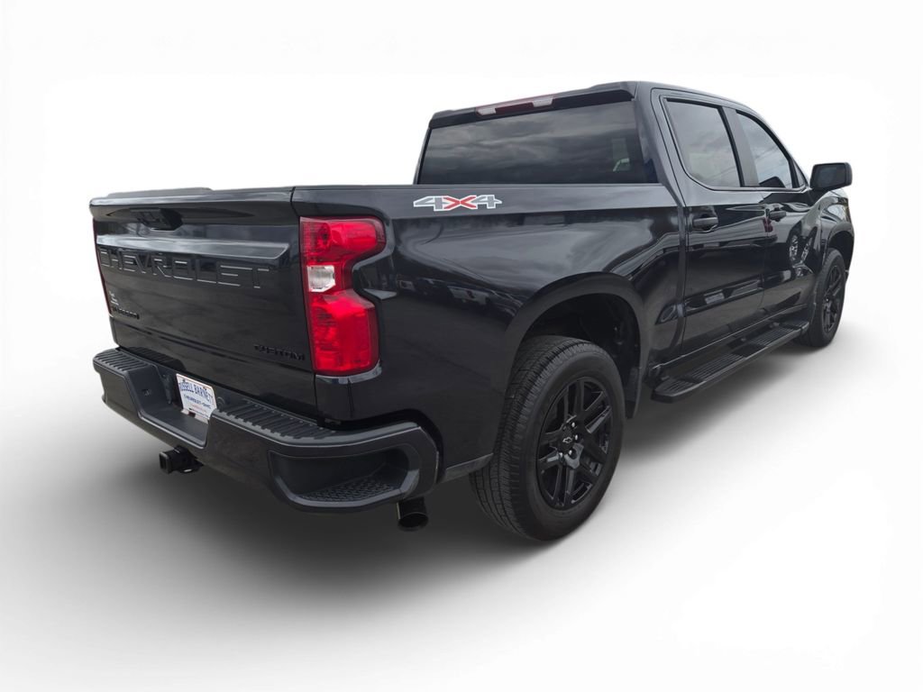 Used 2023 Chevrolet Silverado 1500 Custom w/ LPO, Dark Essentials Package image 4