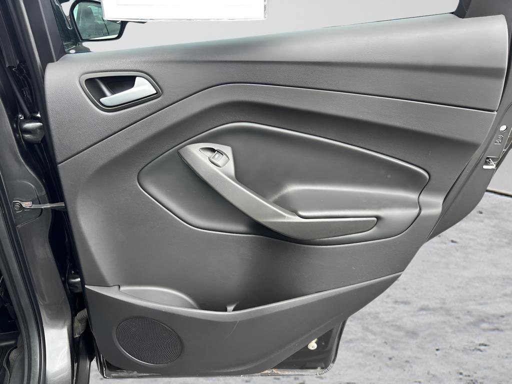 Used 2018 Ford Escape SE image 26