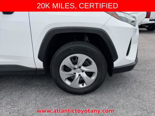 Certified 2023 Toyota RAV4 LE AWD/4WD image 37