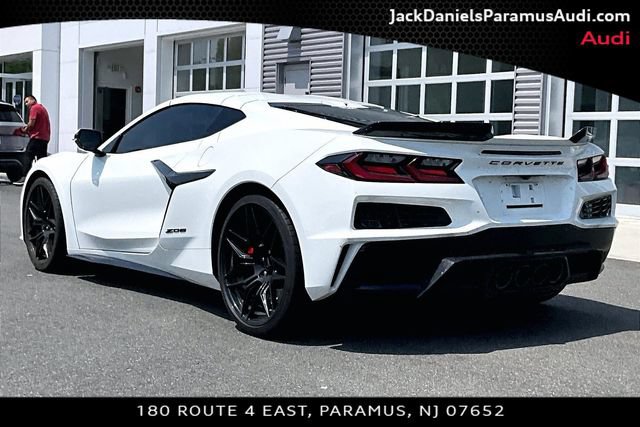 Used 2025 Chevrolet Corvette Z06 w/ Battery Protection Package RWD image 10