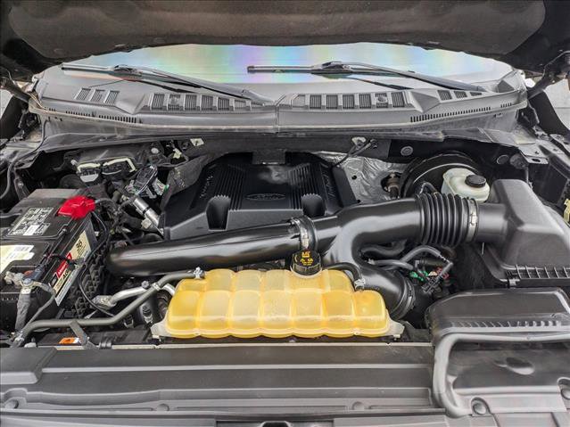 Used 2018 Ford F150 Platinum w/ Equipment Group 701A Luxury image 21