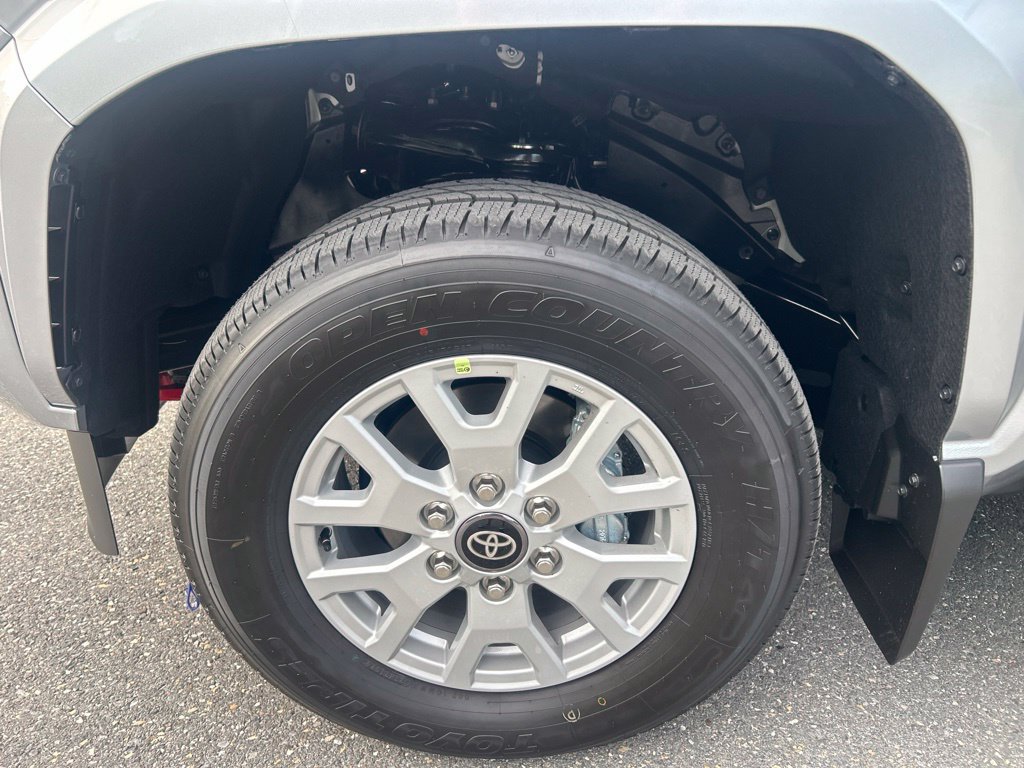 New 2026 Toyota Tacoma SR5 AWD/4WD image 28