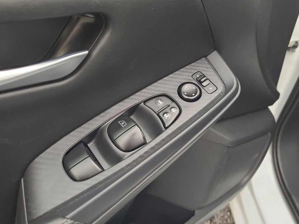 Used 2024 Nissan Sentra SV image 22