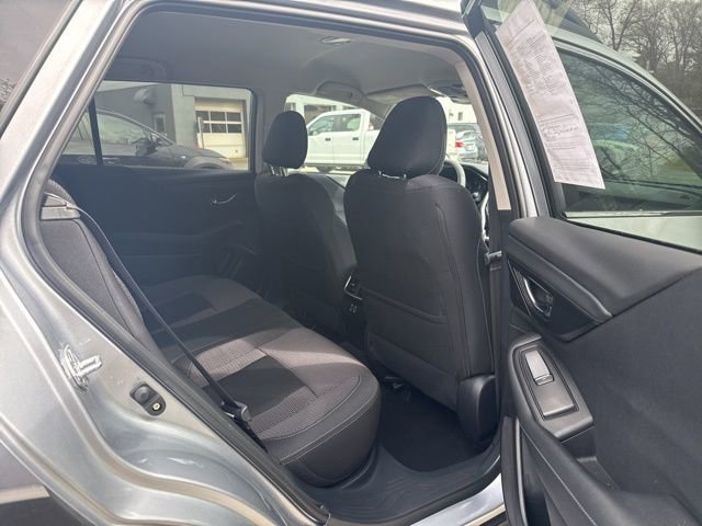 Used 2024 Subaru Outback Premium AWD/4WD image 12