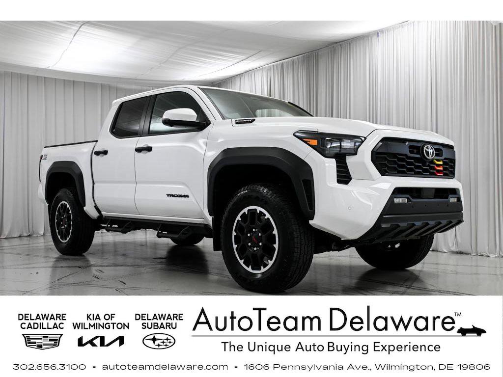 Used 2024 Toyota Tacoma TRD Off-Road w/ TRD Off Road Premium Package image 1