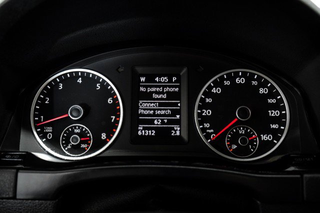 Used 2013 Volkswagen Tiguan SE AWD/4WD image 18