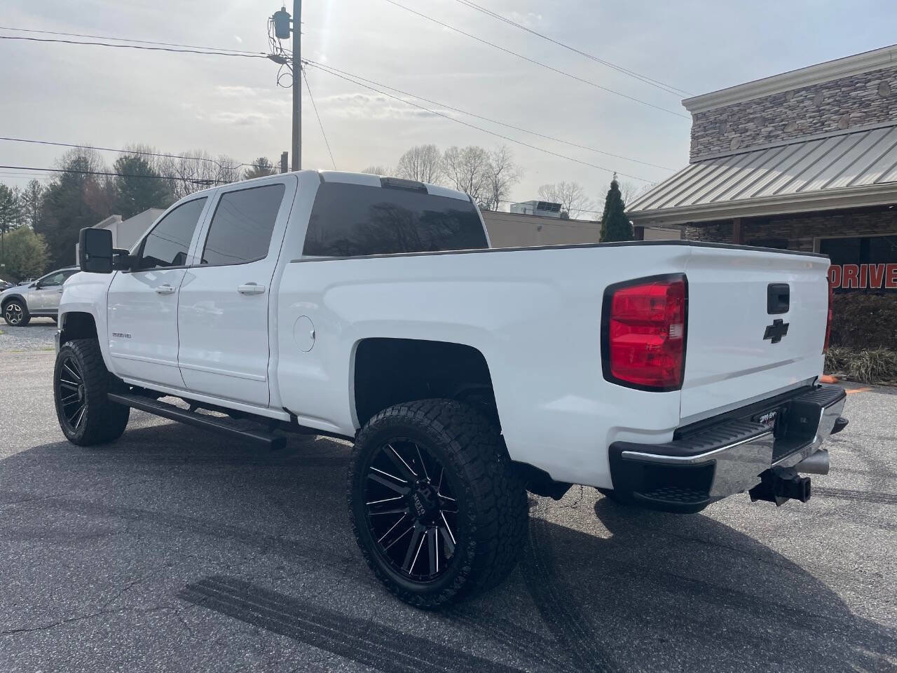 Used 2018 Chevrolet Silverado 2500 LT w/ LT Fleet Convenience Package AWD/4WD image 12