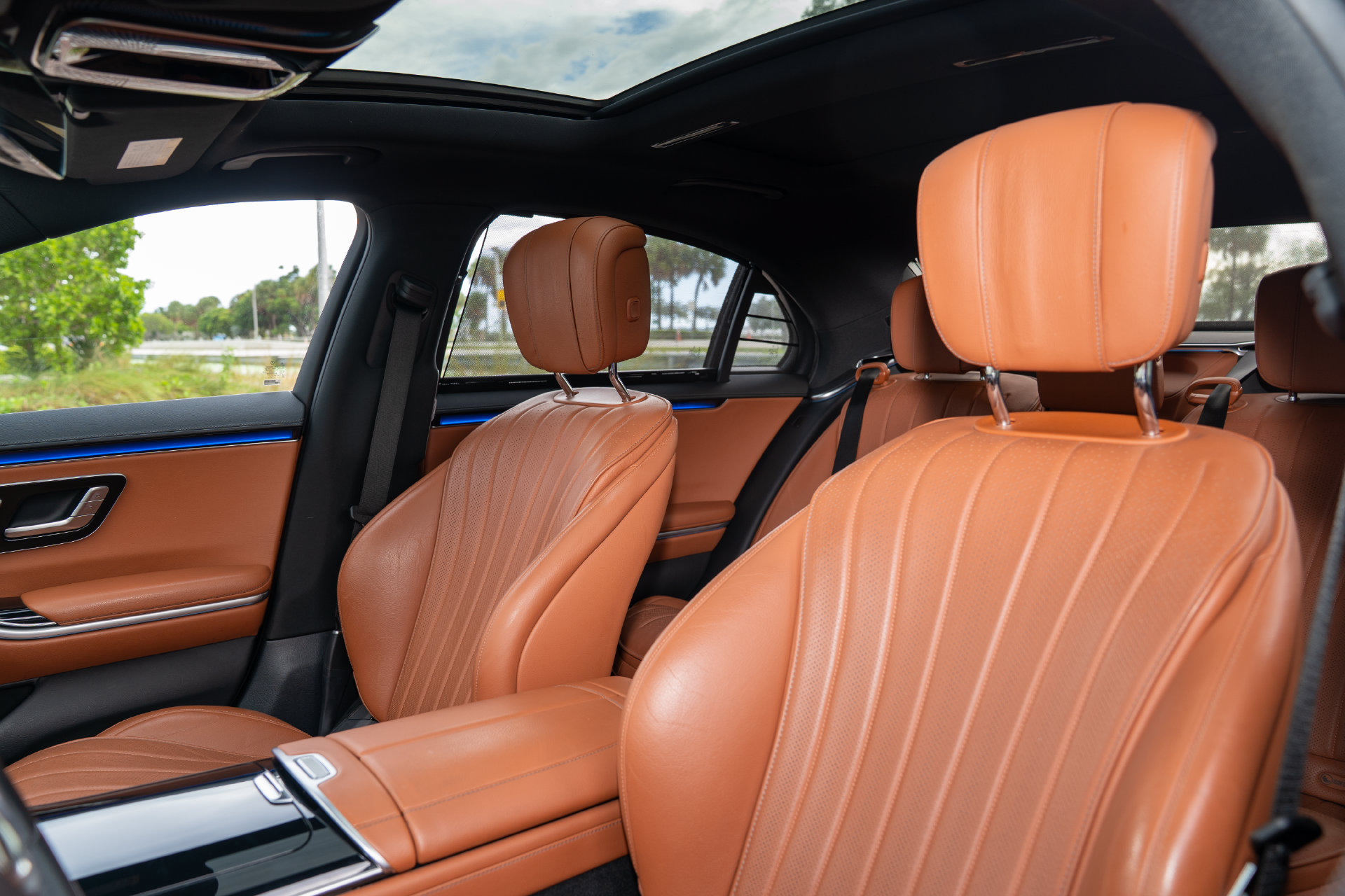 Used 2022 Mercedes-Benz S 500 4MATIC image 32