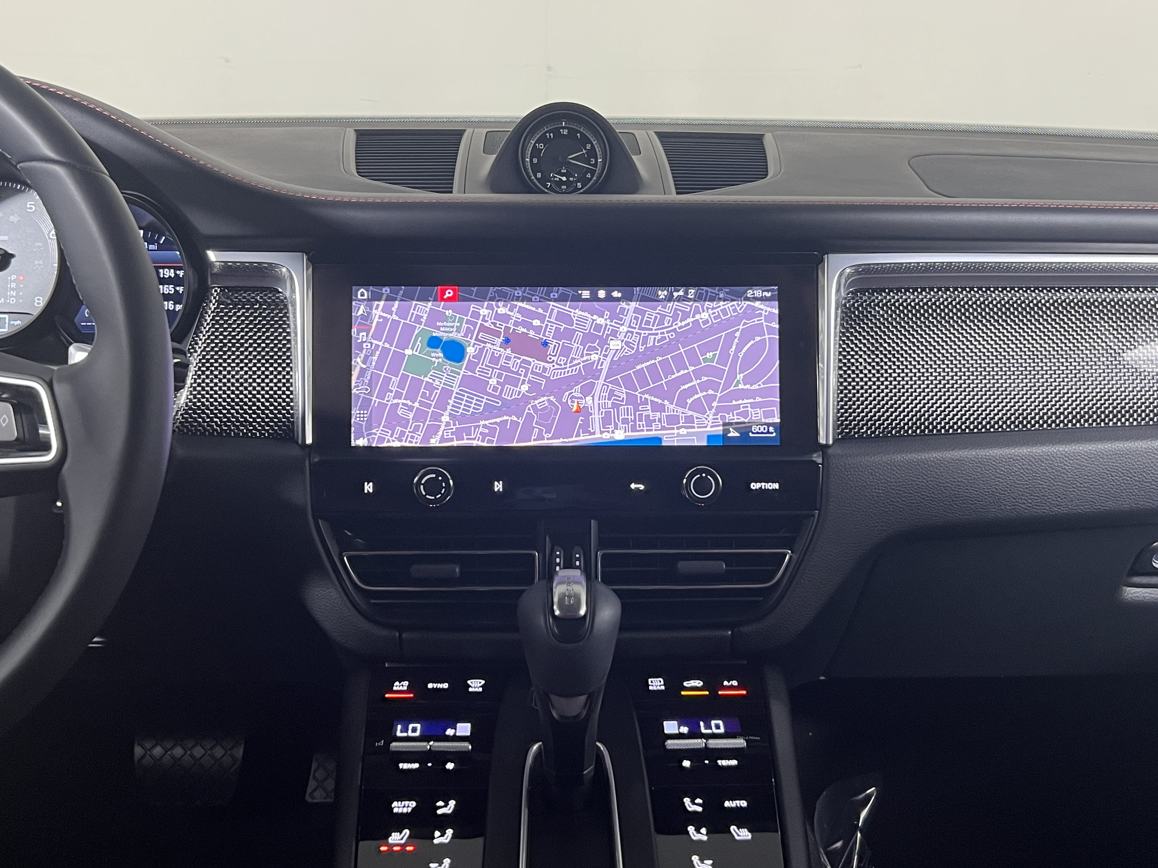 Certified 2025 Porsche Macan S AWD/4WD image 19