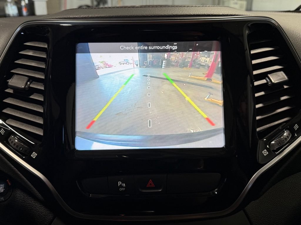 Certified 2020 Jeep Cherokee Limited AWD/4WD image 17