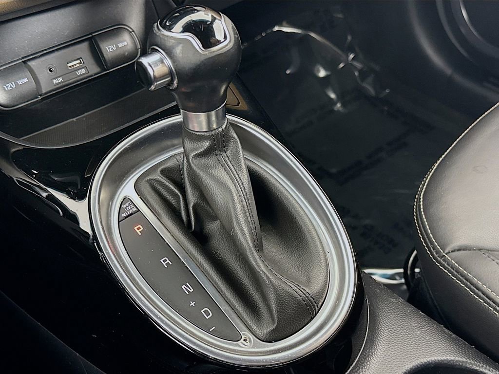 Used 2016 Kia Soul + w/ Audio Package image 21