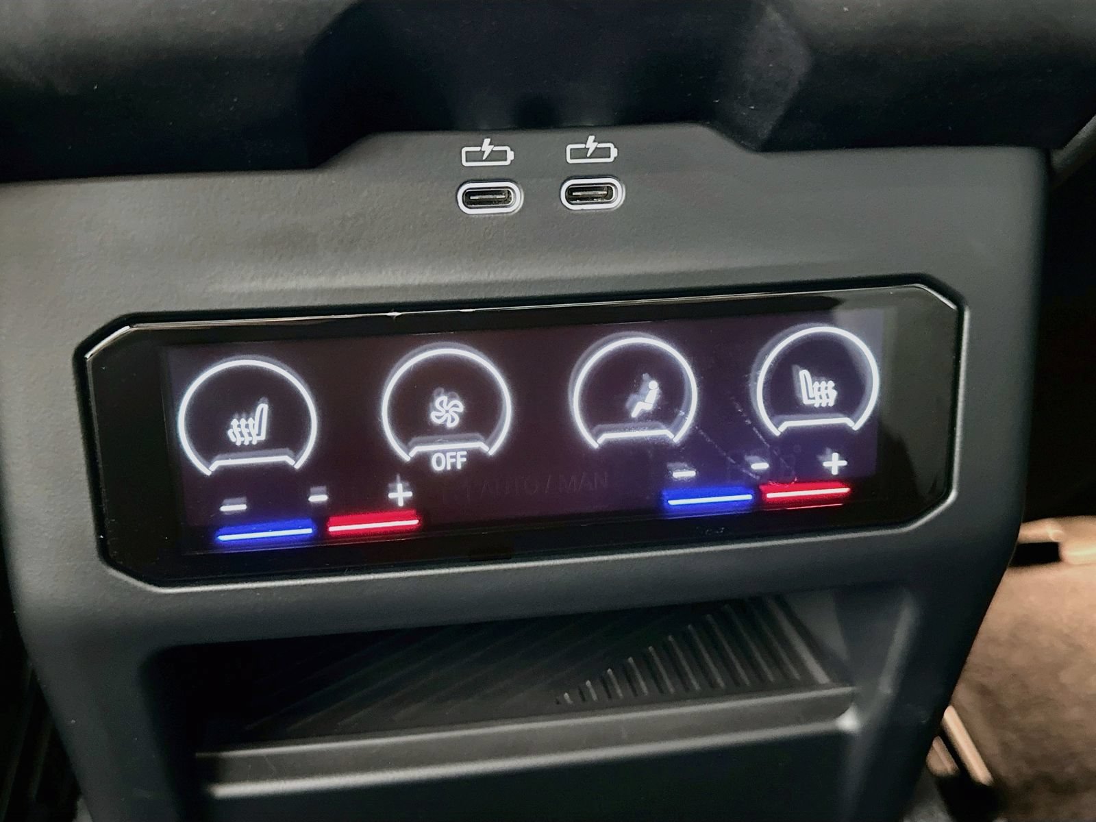 Used 2025 BMW M5 w/ Executive Package AWD/4WD image 36