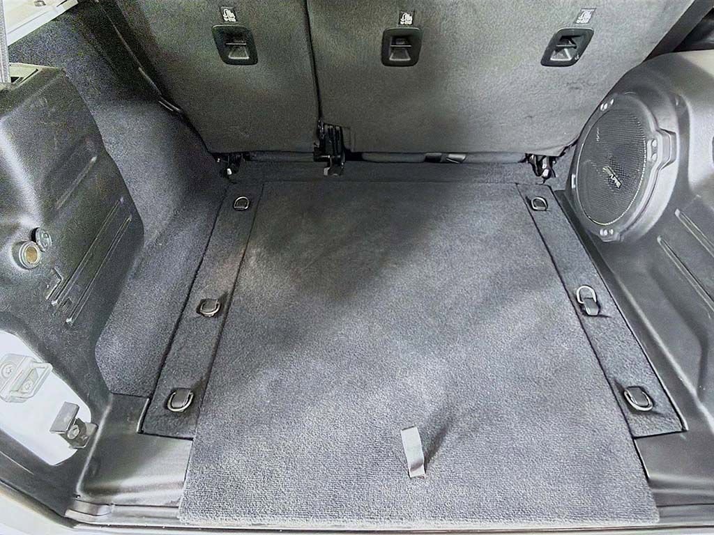 Used 2021 Jeep Wrangler Unlimited Sahara w/ Uconnect 4C Nav & Sound Group image 14